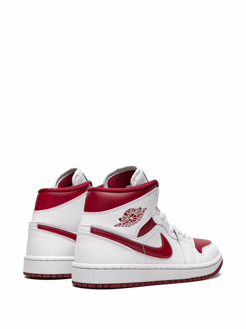 Tênis Air Jordan 1 Mid