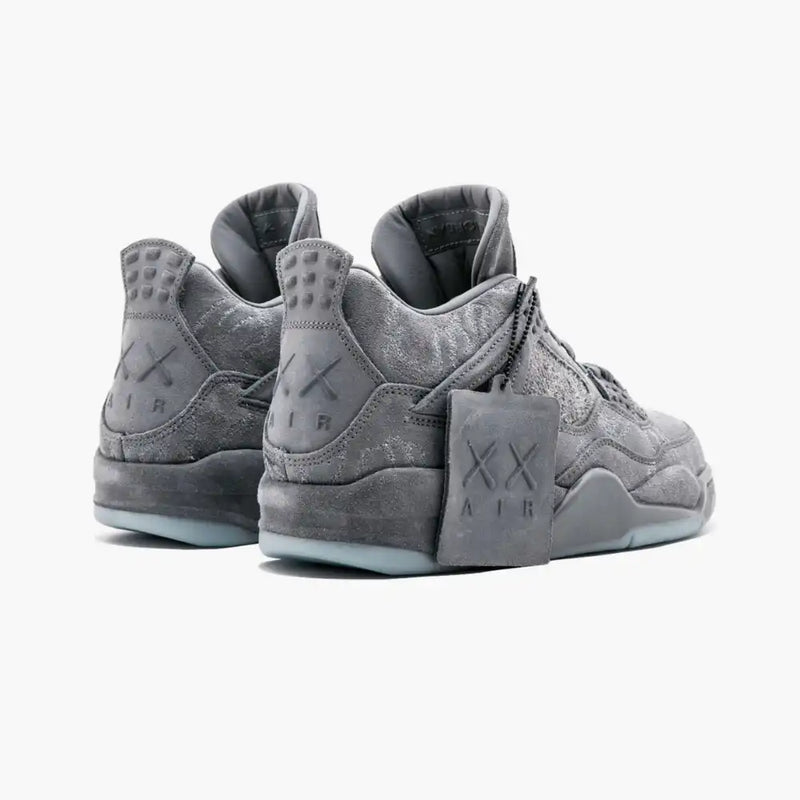 Tênis Air Jordan 4 x KAWS Retro Cool Grey