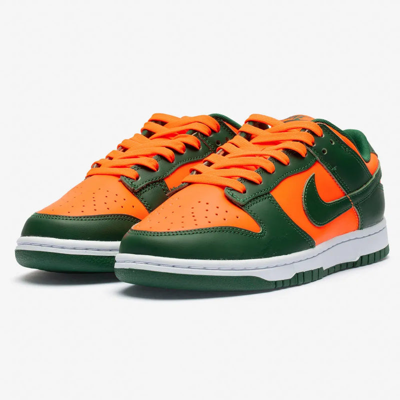 Tênis Nike Dunk Low Retrô