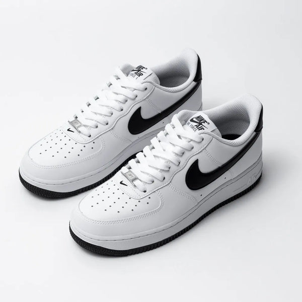 Tênis Nike Air Force 1 '07