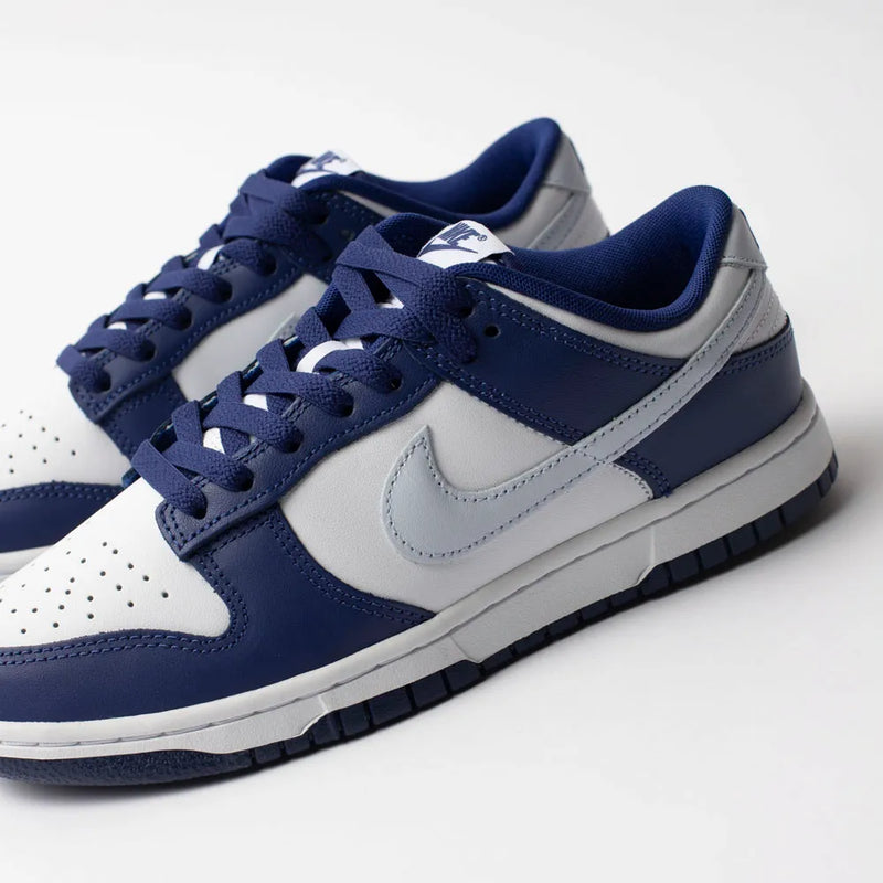 Tênis Nike Dunk Low Retrô Deep Royal Blue