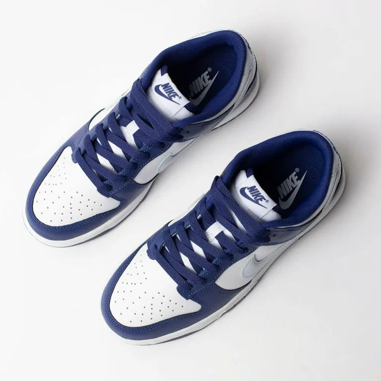 Tênis Nike Dunk Low Retrô Deep Royal Blue