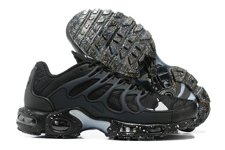 Air Max Plus Terrascape “Black/White”