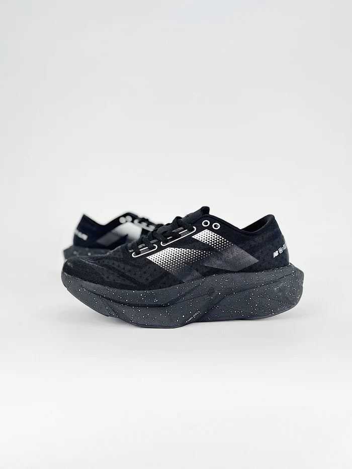 Tênis New Balance Fuelcell Supercomp Elite V4 - Preto
